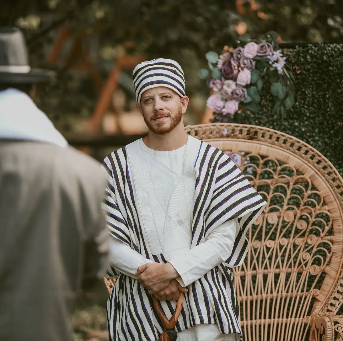 Liberianstars's tweet photo. Congratulations to @i_albertine and husband @jason_mward on their traditional LIBERIAN wedding. So beautifully done. @idoliberia #idoliberia #liberianstarsviews #liberianwedding #idoliberia #countrycloth https://t.co/B1XEWXbk8G