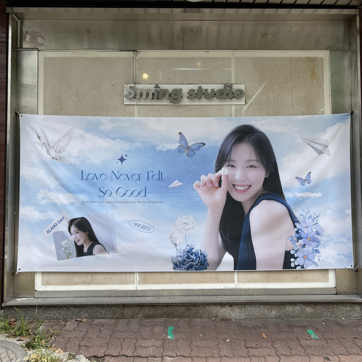 카페스밍스튜디오 ( 연예인 , 이벤트 대관 카페 ) tweet media