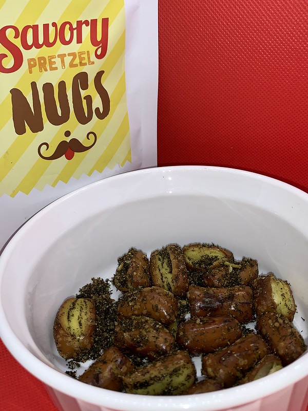 1Chance2GrowUp's tweet photo. These THC-infused pretzel nuggets claim to be medical and not recreational. When have you ever heard of someone being prescribed pretzels for a medical condition? Are you serious?? #weeklypotshot https://t.co/tT27KZh6jh