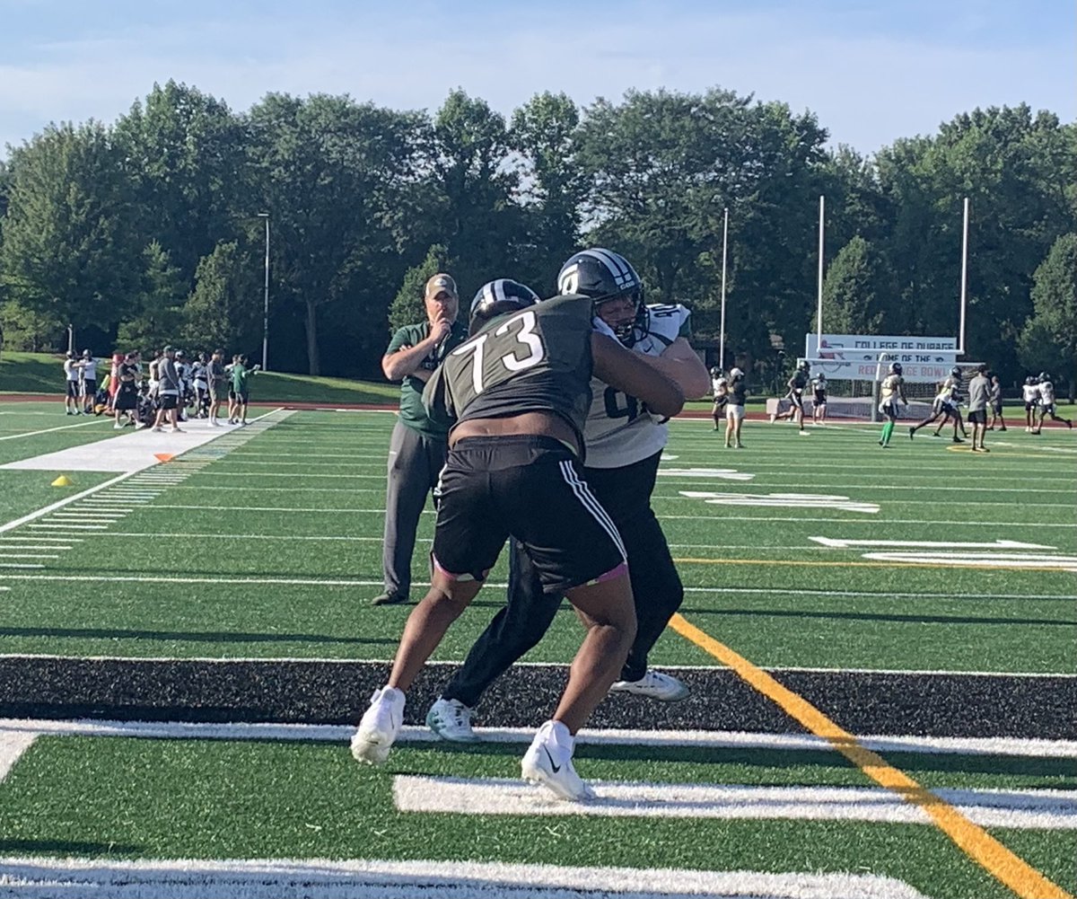 AthleticsCod's tweet photo. Defending #NJCAAFootball ⁦@Dupage_Football⁩ opens in 58 hours against ⁦@EllsworthFTBALL⁩ https://t.co/x2d01llId1