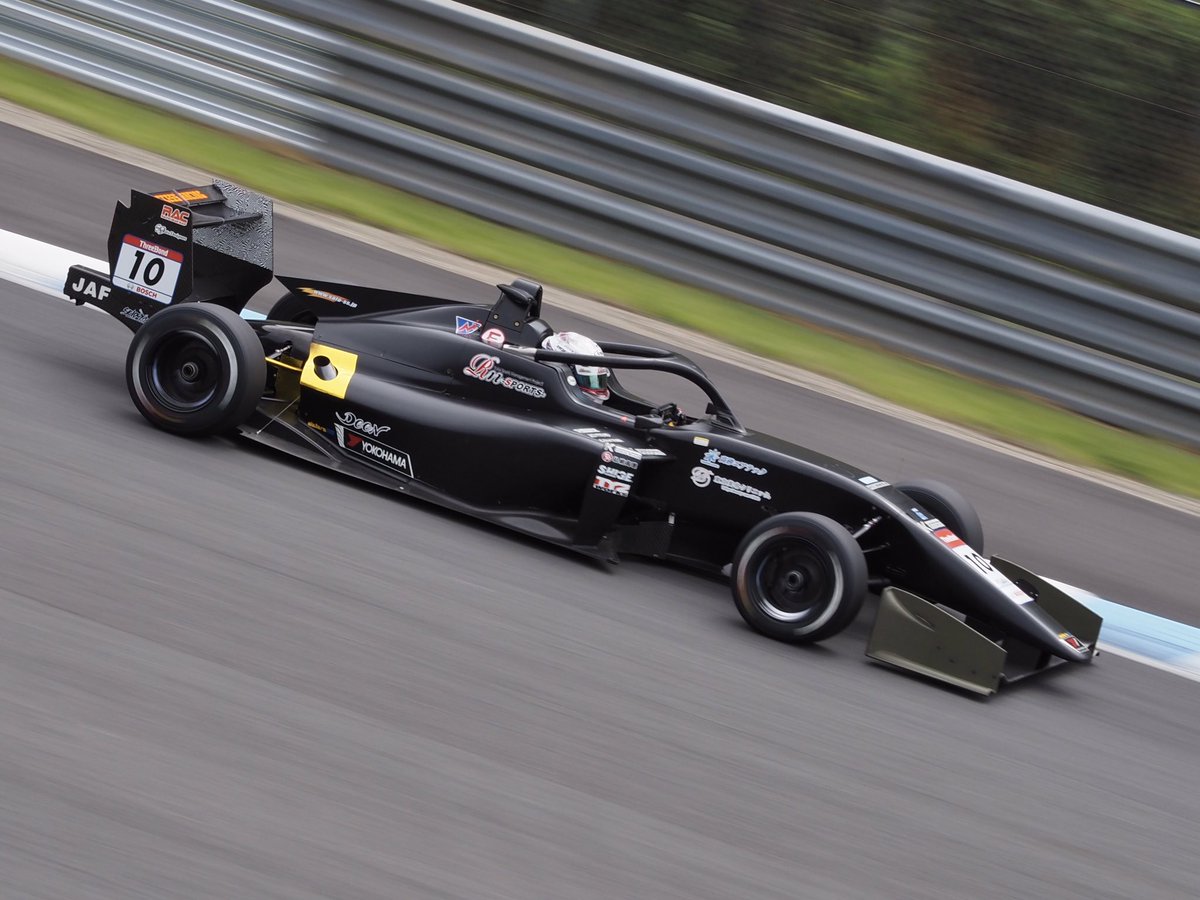 koro0914's tweet photo. #モビリティリゾートもてぎ 
#スーパーフォーミュラライツ
#ルーニースポーツ
#Dallara_320
#川合孝汰
#10号車
#olympus
#omdem1x
M.ZUIKO DIGITAL ED 12-100mm F4 IS PRO
#マイクロフォーサーズ
#写真好きな人と繋がりたい
#カメラ好きな人と繋がりたい https://t.co/LXTekxWy8b