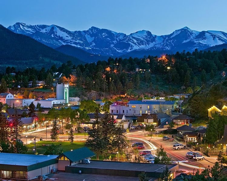 uberdiscount30's tweet photo. 🟡Hi Denver: We book Uber/Lyft rides for you at 30% off anywhere, anytime. 1) Just DM us &amp; we’ll book your ride in 5mins 2) We send you the Uber/Lyft tracking link 3) Pay AFTER sitting in your Uber/Lyft cab.

#uber #lyft #ubereats #taxi #travel #uberdiscount #lyftdiscount #Denver https://t.co/EyKMepP174