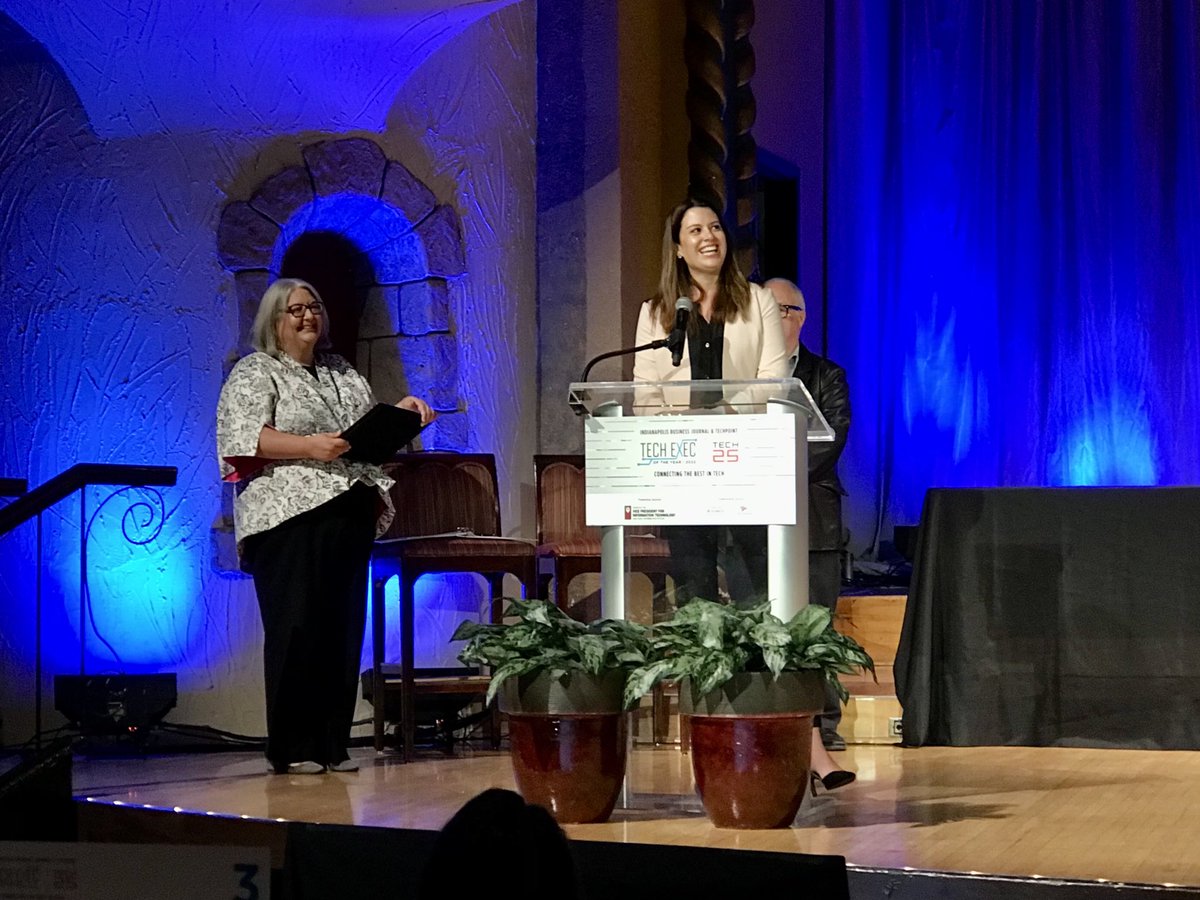KristenCooper23's tweet photo. Congratulations to Kate Maxwell, CTO Worldwide Defense & Intelligence @Microsoft on winning the @IBJnews Tech Exec Public category of the #ibjtechexecs awards breakfast! #tech #womanintech #InvestInWomenFounders https://t.co/1fa7JgTXl9