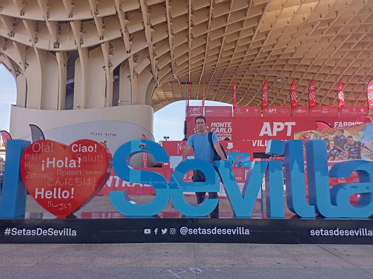 Fun Dad went to the Rangers Europa League final. 💪