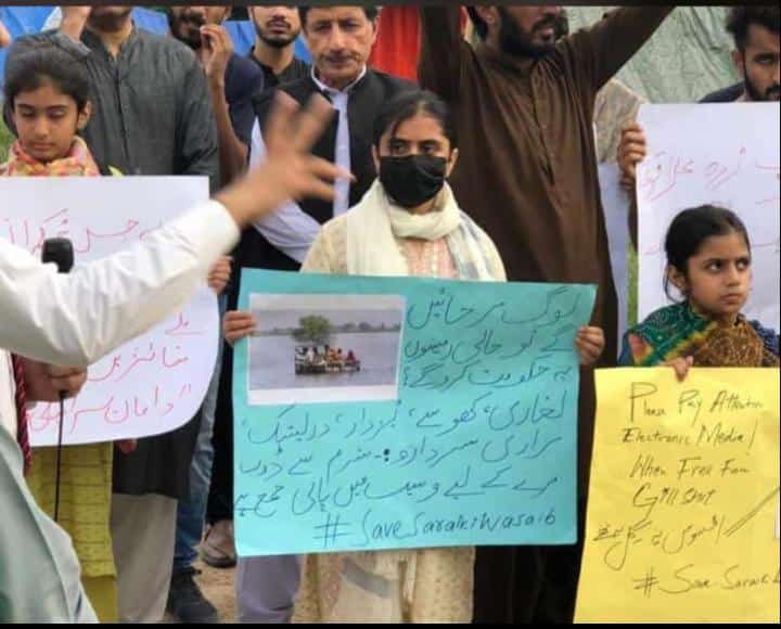 SyedSamiBukhar4's tweet photo. Please give attention to flood affected saraikis
#SaraikilivesMatter https://t.co/LmqOvpfBLF