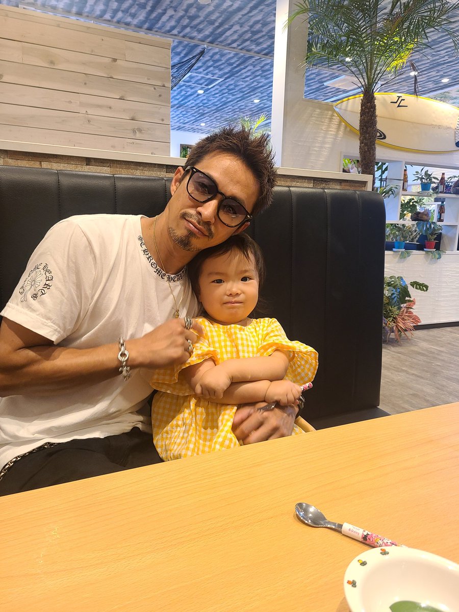 masak317's tweet photo. ツイッター久しぶり😊　子供は2歳8か月、いろいろ話せるようにはなったけどまだまだかなぁ😅　まだイヤイヤなとこもあって大変だけど、とにかくやんちゃで男の子みたいなとこもあったりですごく可愛くて癒されてます😆 https://t.co/x8atCwinuX