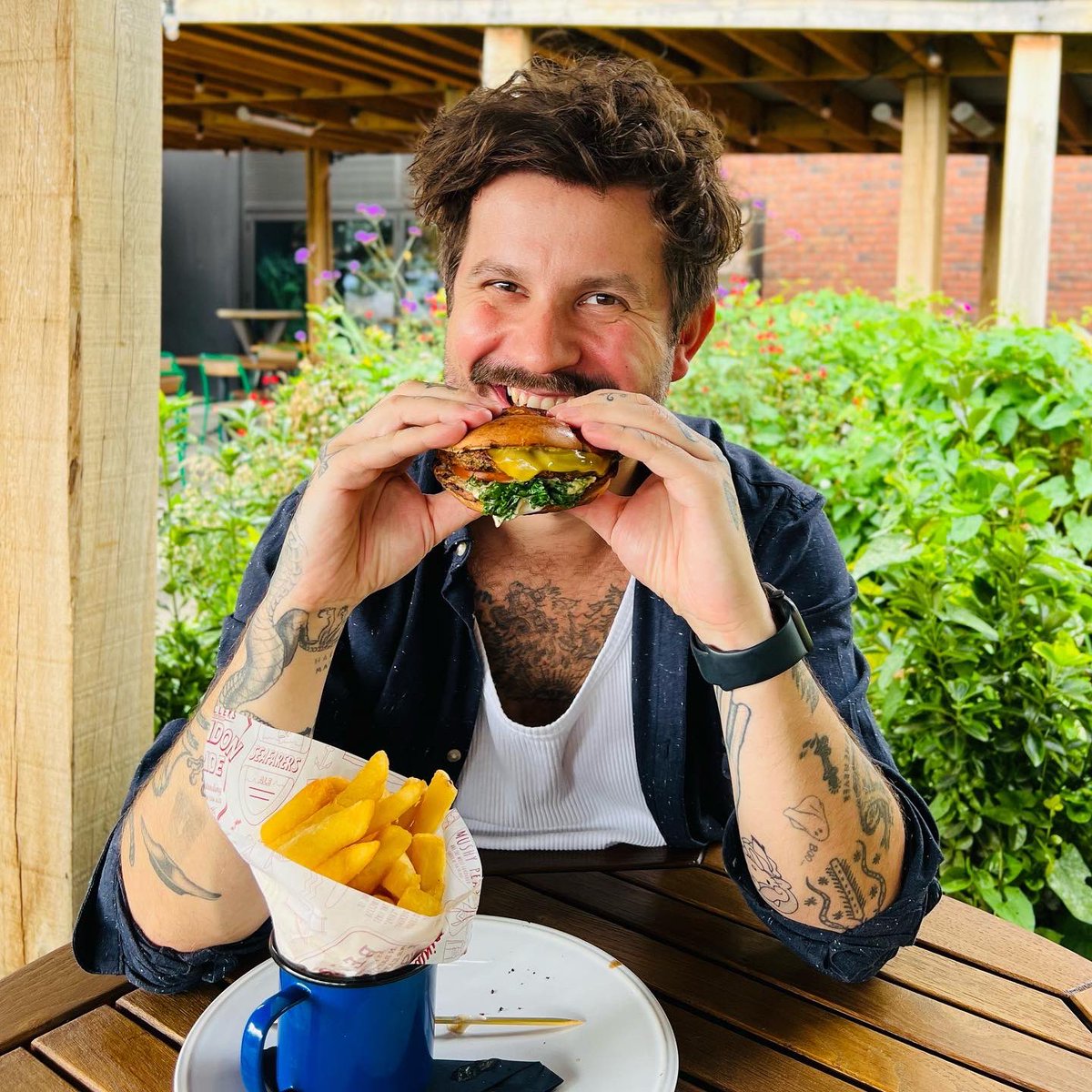 WindjammerE16's tweet photo. Day 2 of Burger Fest! Meet MADE IN HACKNEY plant-based burger! 
.
.
50p of each plant-based burger sold will be donated to Made in Hackney charity! https://t.co/VY6kunV62o