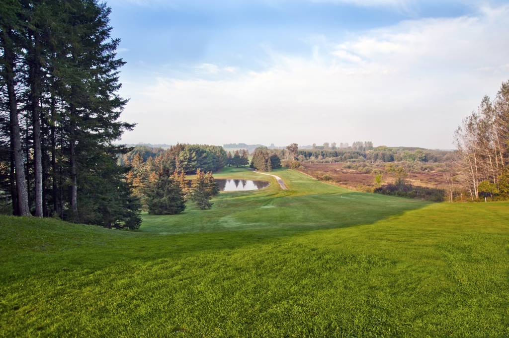 Rainbow Registered | Arc-en-ciel Officiel (@rainbowregister) on Twitter photo ⛳️ There is no limit to what type of business or organization can get accredited in the #RainbowRegistered program.
One of the recently accredited is <a href="/HammondGolfCC/">Hammond Golf & CC</a>. 📖 Read more at online.flipbuilder.com/gbcmagazine/fb…
(#Golf Business Magazine by <a href="/ngcoacanada/">NGCOA Canada</a>) <a href="/TIAOtweets/">Tourism Industry Association of Ontario</a> #LGBT #tourism ⛳️ There is no limit to what type of business or organization can get accredited in the #RainbowRegistered program.
One of the recently accredited is <a href="/HammondGolfCC/">Hammond Golf & CC</a>. 📖 Read more at online.flipbuilder.com/gbcmagazine/fb…
(#Golf Business Magazine by <a href="/ngcoacanada/">NGCOA Canada</a>) <a href="/TIAOtweets/">Tourism Industry Association of Ontario</a> #LGBT #tourism