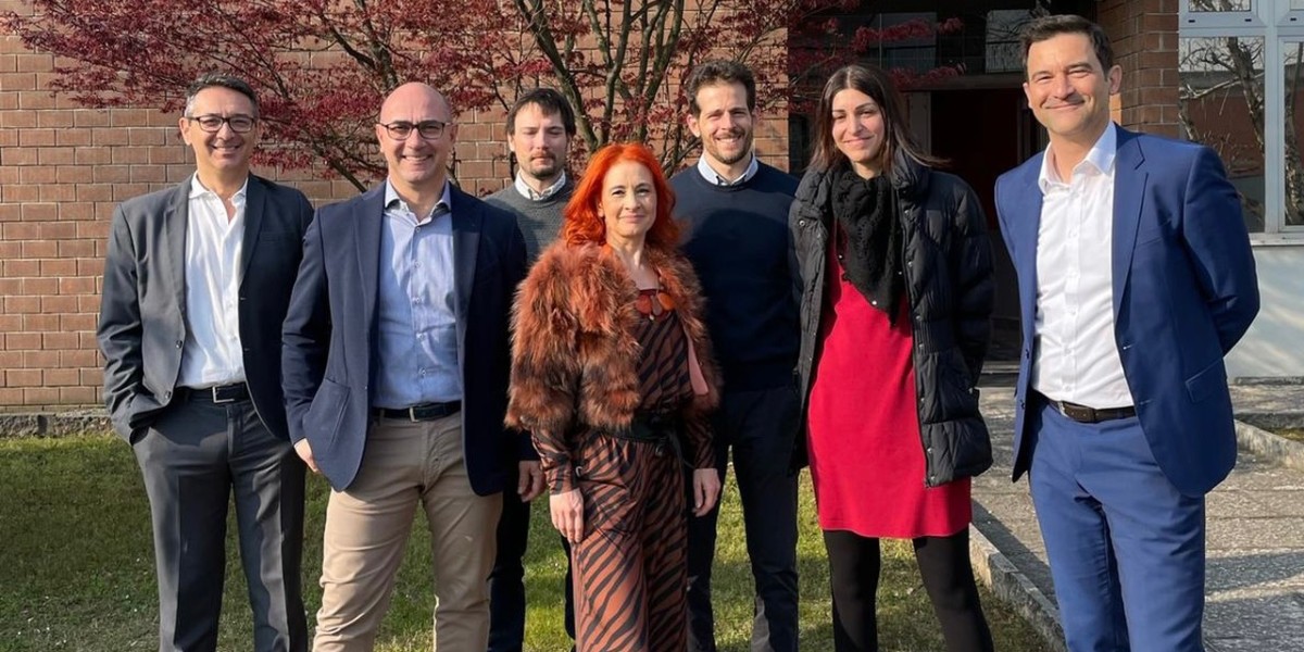 we_online's tweet photo. 🇮🇹 Dedicated customer care on site - #we_ics founds subsidiary in #Italy
The new subsidiary Würth Elektronik ICS Italia s.r.l. located in San Giovanni Lupatoto near #Verona will offer customers even more comprehensive local support. 📃 Read more: https://t.co/eSqx61rbbw #we_ics https://t.co/OdMrBTyui5