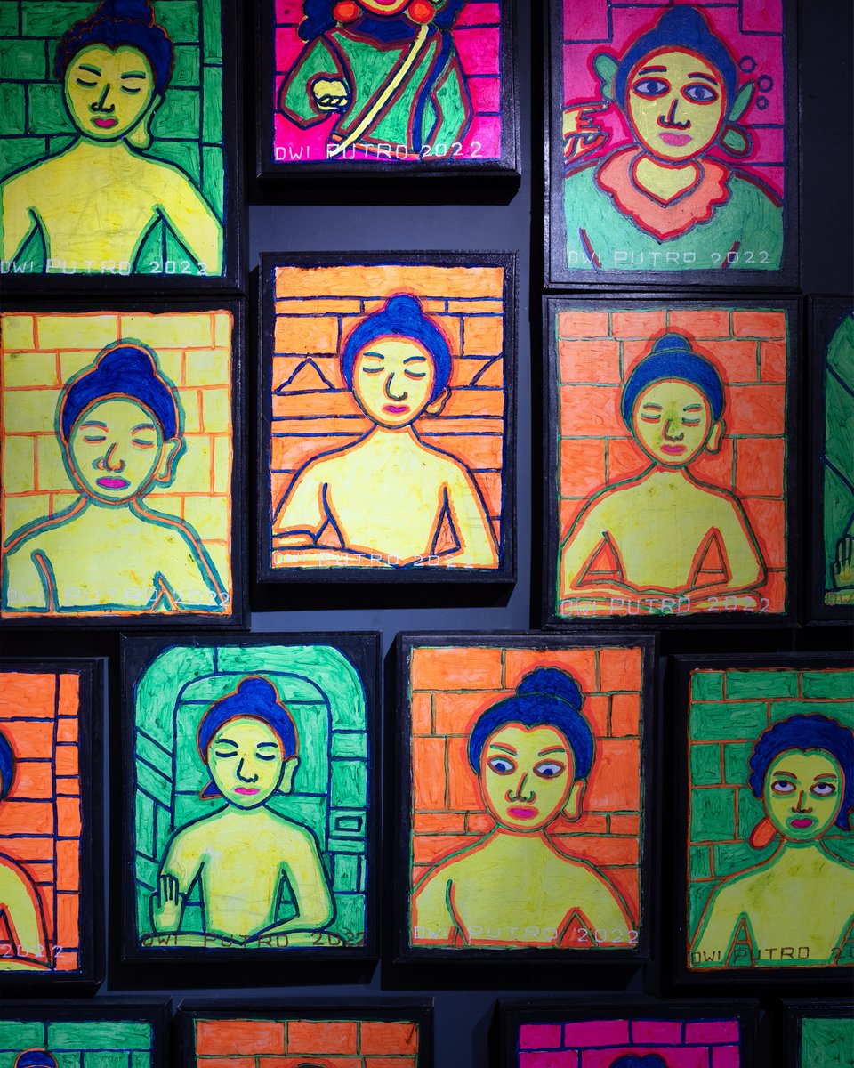 artjog's tweet photo. 'Borobudur - Expanding Unawareness' adalah karya yang bertolak dari sebuah teks 'borobudur' yang ditulis oleh Dwi Putro, seorang dengan karunia skizrofenia residual. Adiknya, Nawa Tunggal menganggap tulisan-tulisan itu seperti sebuah ungkapan dari dunia alam bawah sadar. 📝 https://t.co/0Wu6c6x48O