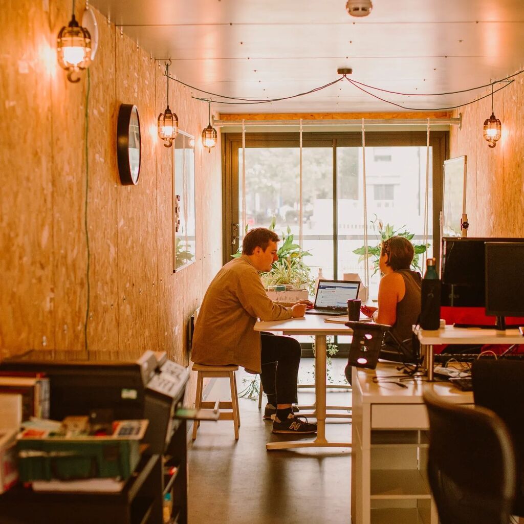 Looking for private studio space in Bristol? Boxworks is a stone's throw from Temple Meads station and makes the perfect base for small teams of up to 8 people.

Plus, you'll get access to facilities over at @engine_shed and our other sites at @framework… instagr.am/p/ChmlWeRs_q_/