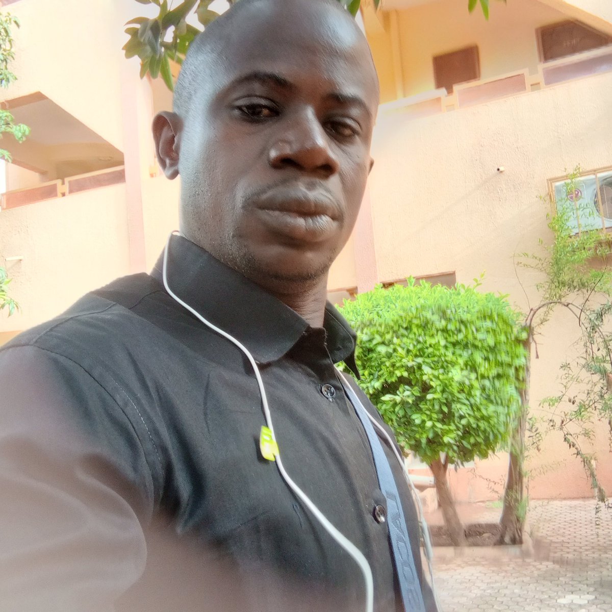 Clivinetone's tweet photo. #NouvellePhotoDeProfil https://t.co/MlmznDcBDC