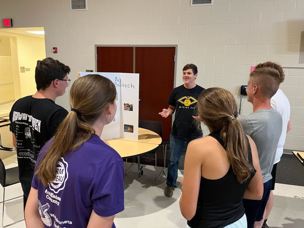 BotkinsSchool's tweet photo. Leadership, communication and team building skills were in action at Monday’s @botkinsffa meeting. Great turnout for the first meeting of the year. Special S/O to the officers for organizing the FFA activity fair. https://t.co/jpMqsy94Dq