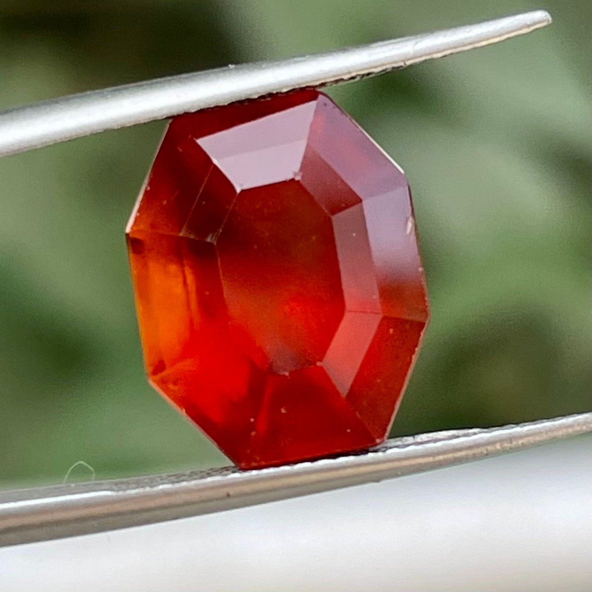RepairerTweet's tweet photo. Exquisite Deep Orange Natural Faceted Hessonite Garnet From Africa Mines for jewelry making.
 #ExquisiteDeepOrange #AfricaMines #JewelryMaking #FacetedHessoniteGarnet #finefacetedgems #EtsyEmail

👉https://t.co/yghScemnTl https://t.co/8BBezU5o2S