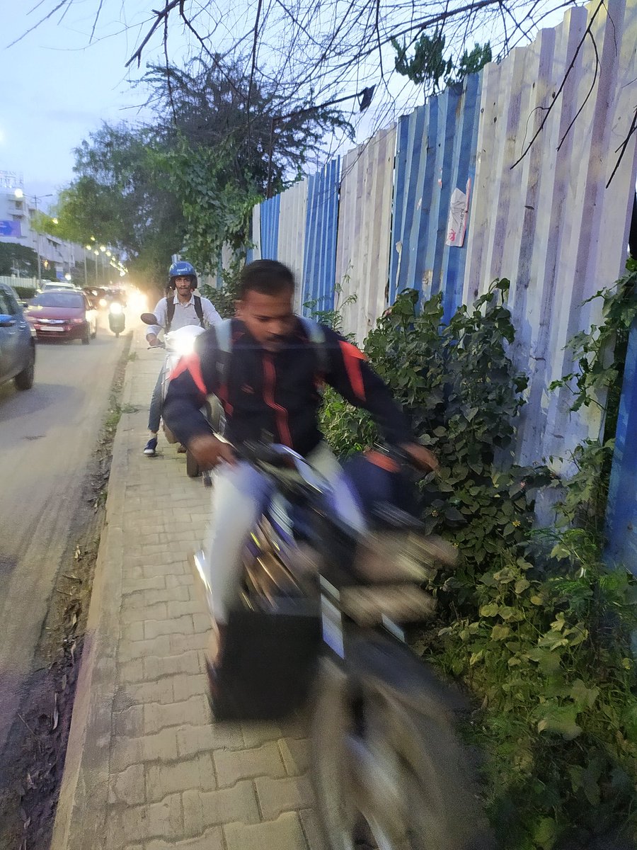 mukesh435's tweet photo. Walking safely on footpath is getting riskier day by day due to menace of bikers riding on footpath and abusing when asked to follow traffic rules. Any solution? @PuneCityTraffic @PuneCityPolice https://t.co/Sd5JKBwUbv