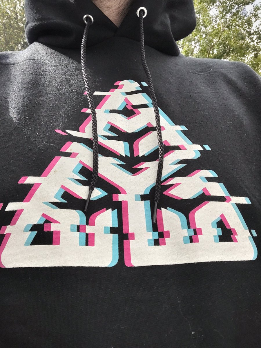 Avaware🔺 tweet media