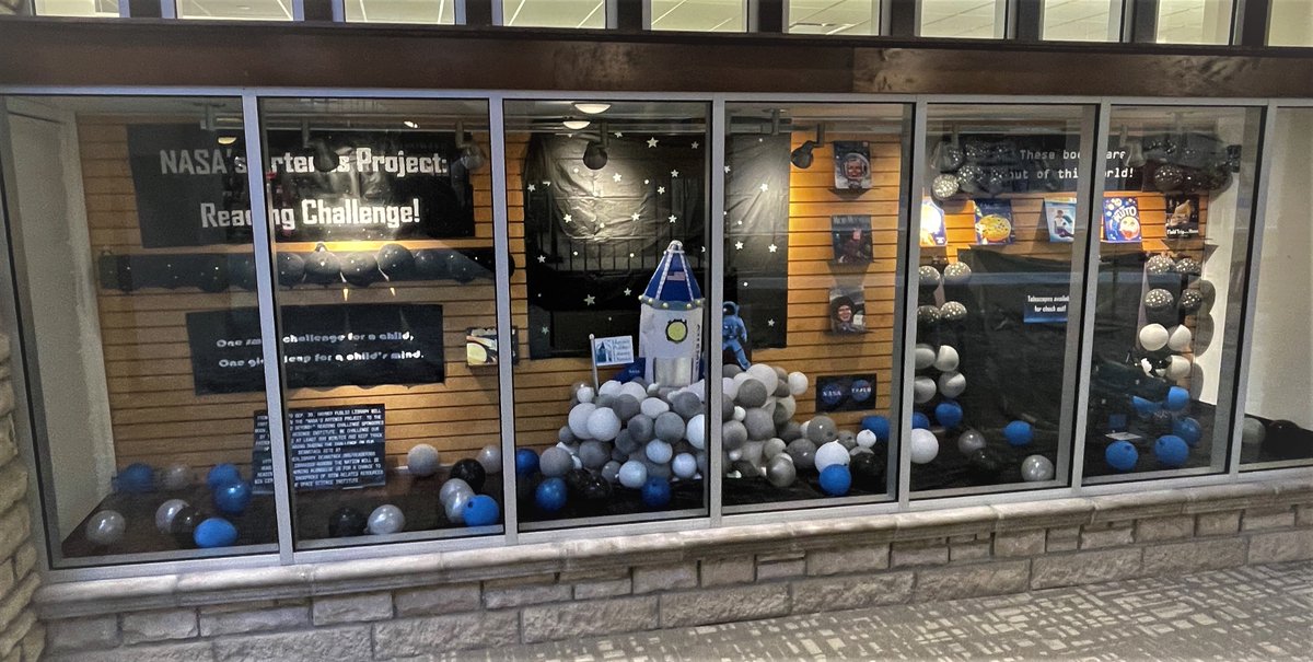 haynerlibrary's tweet photo. Theresa's prepped our Alton Square Mall display, and it's ready to launch our patrons into an out of this world adventure! Join us this September for the @NASAArtemis Project Reading Challenge! See our flyer for details!!
#STEMinLIB #BeanBlast @zoobeanreads @STARNet_Project https://t.co/AVIJmZSc3Y