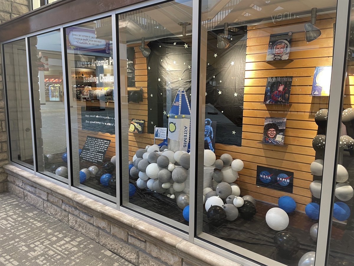 haynerlibrary's tweet photo. Theresa's prepped our Alton Square Mall display, and it's ready to launch our patrons into an out of this world adventure! Join us this September for the @NASAArtemis Project Reading Challenge! See our flyer for details!!
#STEMinLIB #BeanBlast @zoobeanreads @STARNet_Project https://t.co/AVIJmZSc3Y