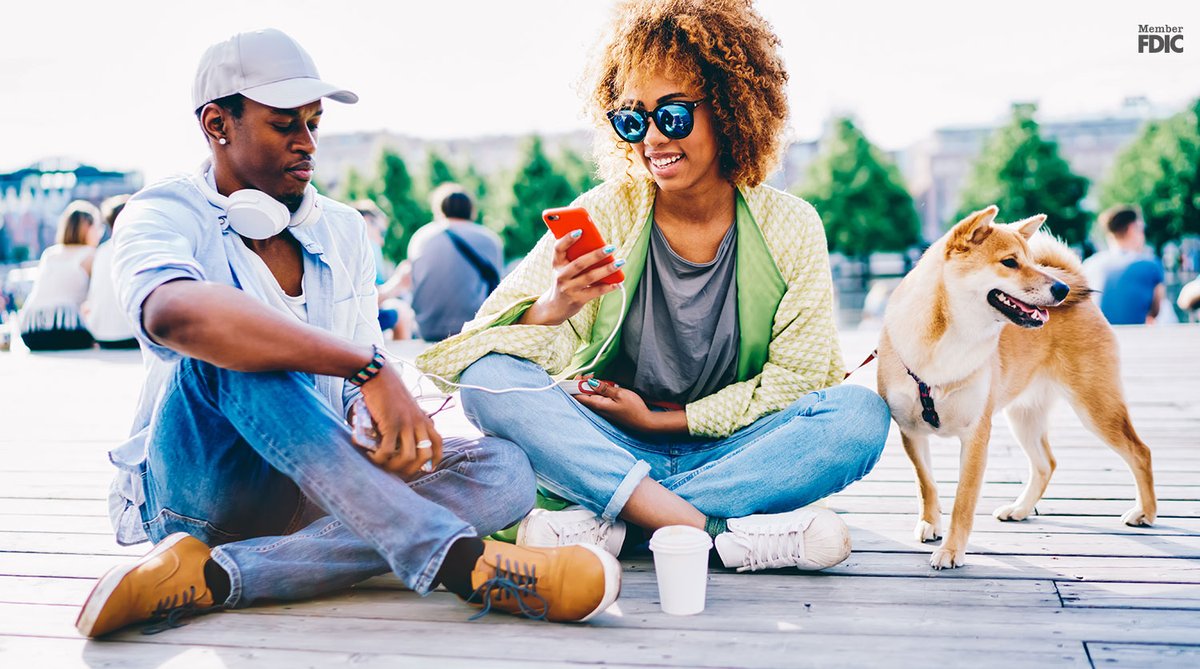 CITBank's tweet photo. Make life simpler with our interest-earning #eChecking account. You can deposit checks and transfer money easily to other accounts with our #mobileapp – and make an unlimited number of withdrawals with no fees from us at any ATM. https://t.co/UAQehNa3w3 https://t.co/M4g0OaBOMI