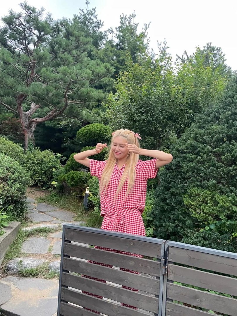 _snsd_updates's tweet photo. [Update] SOOYOUNG - ‘소시탐탐 / Soshi TamTam’ Behind the Scenes (2/2)

📺 The last episode (ep.8): Tonight (August 23) at 8:50pm (KST) on JTBC

#sooyoung #수영 #choisooyoung #최수영 #soshitamtam #소시탐탐 #jtbc #sarament #saramentertainment
220823 https://t.co/Bz87mgpXQk