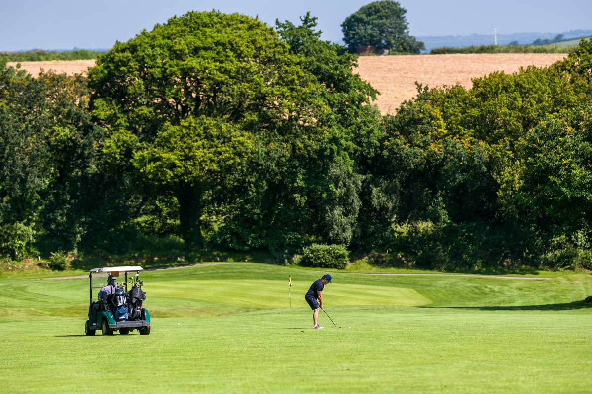 Trethorne's tweet photo. Playing our course ⛳
️
Check out our visitor green fees 👇
https://t.co/PvgCpygtuX
#greenfees #ourcourse #golfclub #trethorne #launceston #visitorgreenfees #cornwall https://t.co/y3Mmd5fF8A