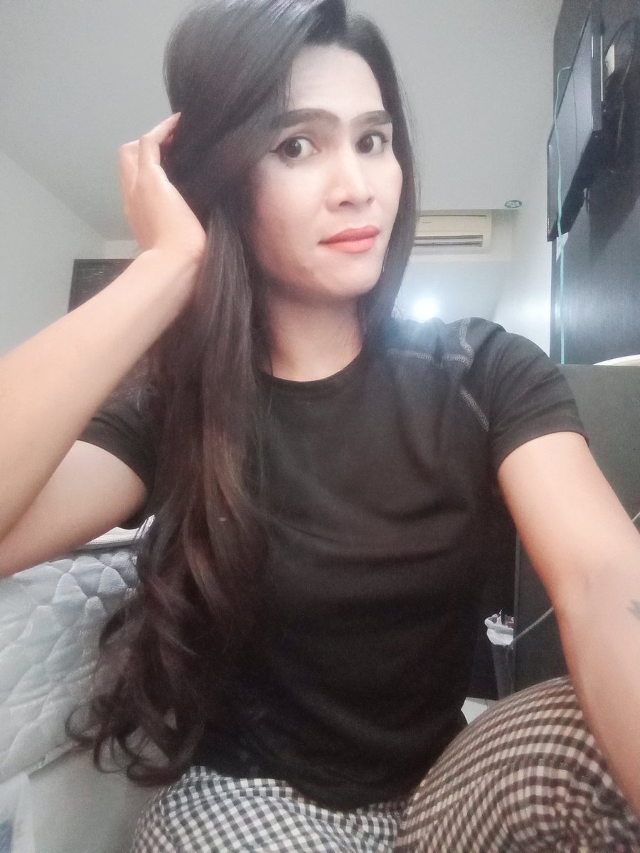 TopShemele's tweet photo. Jakbar now call 081316948917 @ladyboysrock @ShemalesOnCams @Only2Ts @SexyTgirls69 @Travel4TG @pic_poster #人妖
@DreamTGirlz #wariajakarta #쉬메일 #AvailJaksel @Here_Diversity #KulinerLendirjkt #vcstrusted @TsCamStars @Alicia_Smith993 #shemalejakarta #ladyboyjakarta  cam paypal https://t.co/4lFh42HY4P