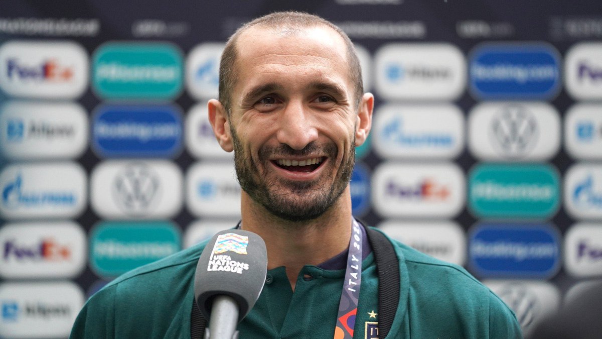 postunited's tweet photo. 💥 Chiellini SE CRITICA A SÍ MISMO😂 

🗣"Soy más feo que el hambre; ligar sin ser futbolista habría sido imposible" https://t.co/MT5ZhyXWw9