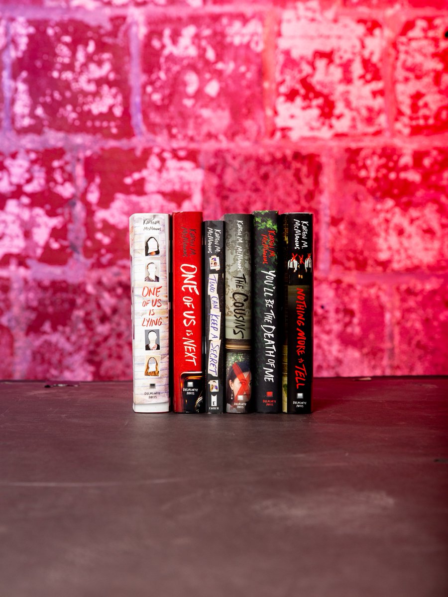 GetUnderlined's tweet photo. The YA murder mystery TBR stack of your dreams 💭 https://t.co/uARkZFOufG