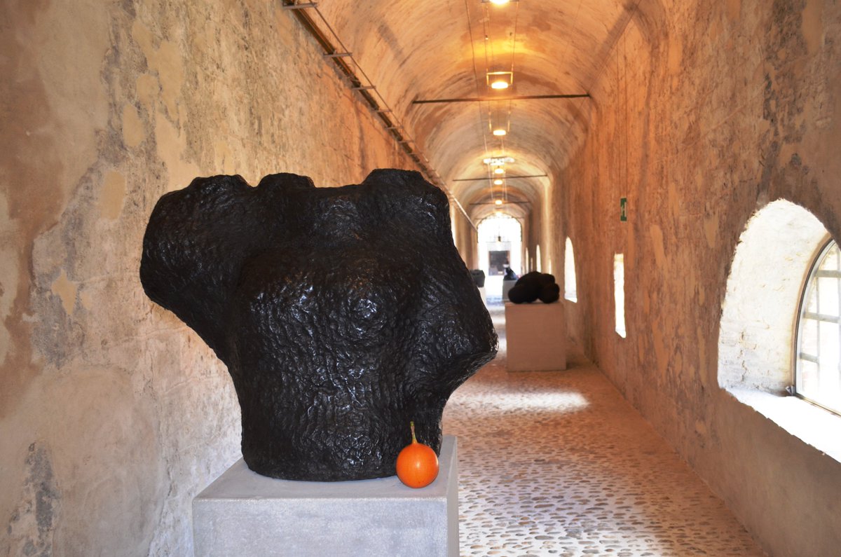 PalazzoPretorio's tweet photo. 📌Ultima settimana per visitare Mvaḥ Chā, la mostra di sculture di Namsal Siedlecki, organizzata dal Museo di #PalazzoPretorio e dal @CentroPecci, che chiude il 28 di agosto.
ℹ Accesso gratuito. Aperta da giovedì a domenica con orario 16.00-20.00
#PratoEventi https://t.co/dMDapuRxct