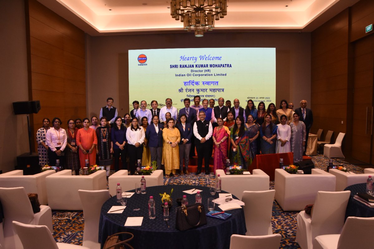 DirHR_iocl's tweet photo. Interacted with brilliant women IOCians of Kolkata today. We had a lively chat on "75 years of Independence–Has women leadership in India arrived?".

My thoughts? India is the land of Rani Laxmibais &amp; Shakuntala Devis. Emancipated women have been showing us the way for centuries! https://t.co/sQ3FNNIyIe