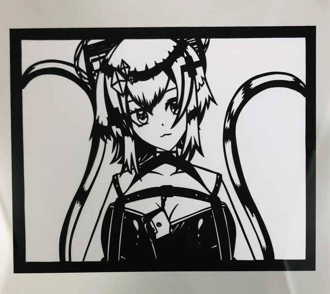 電子ネコの、にゃねこ神のナニカさん。

#にゃねこ神のナニカ
#にゃねこの足跡
#切り絵 