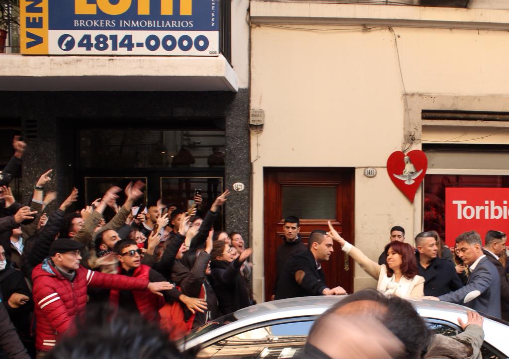 Si la tocan <a href="/CFKArgentina/">Cristina Kirchner</a>, ahí vamos a estar.