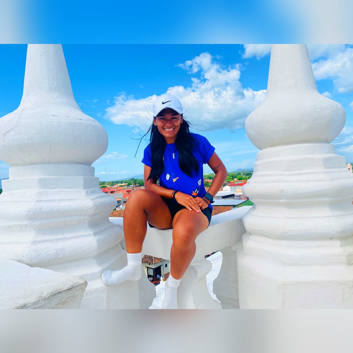 GenesisPadilla's tweet photo. La vida es una bonita aventura ⚡️😍 https://t.co/QNmv2Da5pB