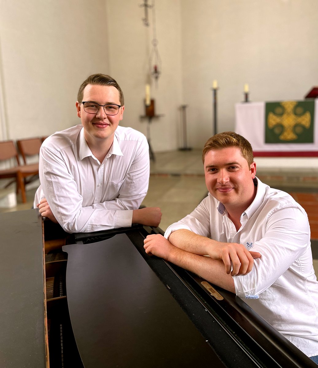 ExeterCathedral's tweet photo. We’re delighted to be joined by Matthew Jeffrey &amp; Michael Graham for the #SummerMusicSeries on Thursday 1 September at 2pm. Find out more at https://t.co/MiXuPkhHM8 #ExeterCathedral @visitexeter @engcathedrals @tweetinexeter https://t.co/yo4WBrO0rh