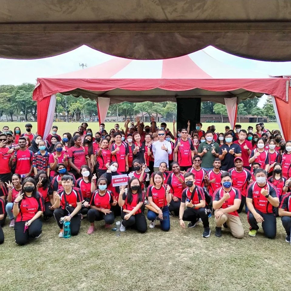 Through the 'Let's Explore the Beauty of Georgetown' @MsuPenang students & staff had an interactive fun time discovering & focusing on the multicultural heritage sites in Georgetown. Honored to have Ybhg Dato’ Rosli Yusof @MSUmalaysia to flag off this event.
#MSUmalaysia
#MSUSDG