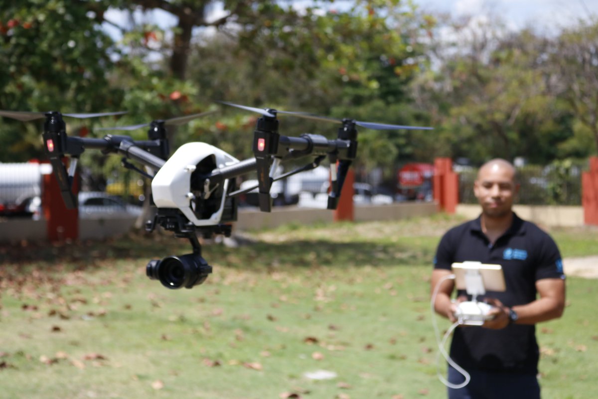 WFP_RD's tweet photo. 📡 Tecnología
💡Innovación
Los drones pueden elevar la respuesta humanitaria a nuevos niveles y brindar beneficios a las comunidades afectadas.
#WFPDrones https://t.co/HBqJGkSXVE