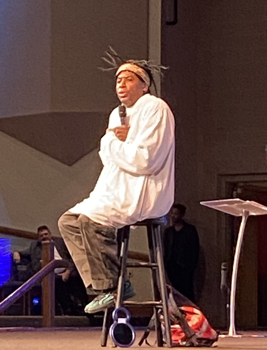 AllenMustangs's tweet photo. Thank u so much to @docspeaks for sharing your story and teaching us the importance of Love, Light and Insight! Thanks to the @WestShoreFdn for providing this inspiring experience! #lovelightinsight #mustangmojo #westshoreproud https://t.co/hqhiY9wFII