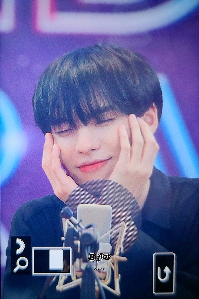 Bflat_x's tweet photo. 220823 아이돌라디오 
#CIX #BX #병곤 https://t.co/FrIWIl6exI