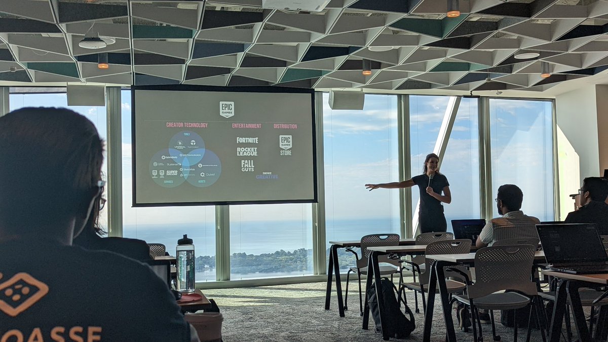 mspaperless's tweet photo. Game on! Excited for Day 2 on the Road to Unreal. A journey into the world of Interactive 3D and Unreal Engine #FCLEDU #UnrealEdu #TwinMotion https://t.co/lAWEdjX9ku