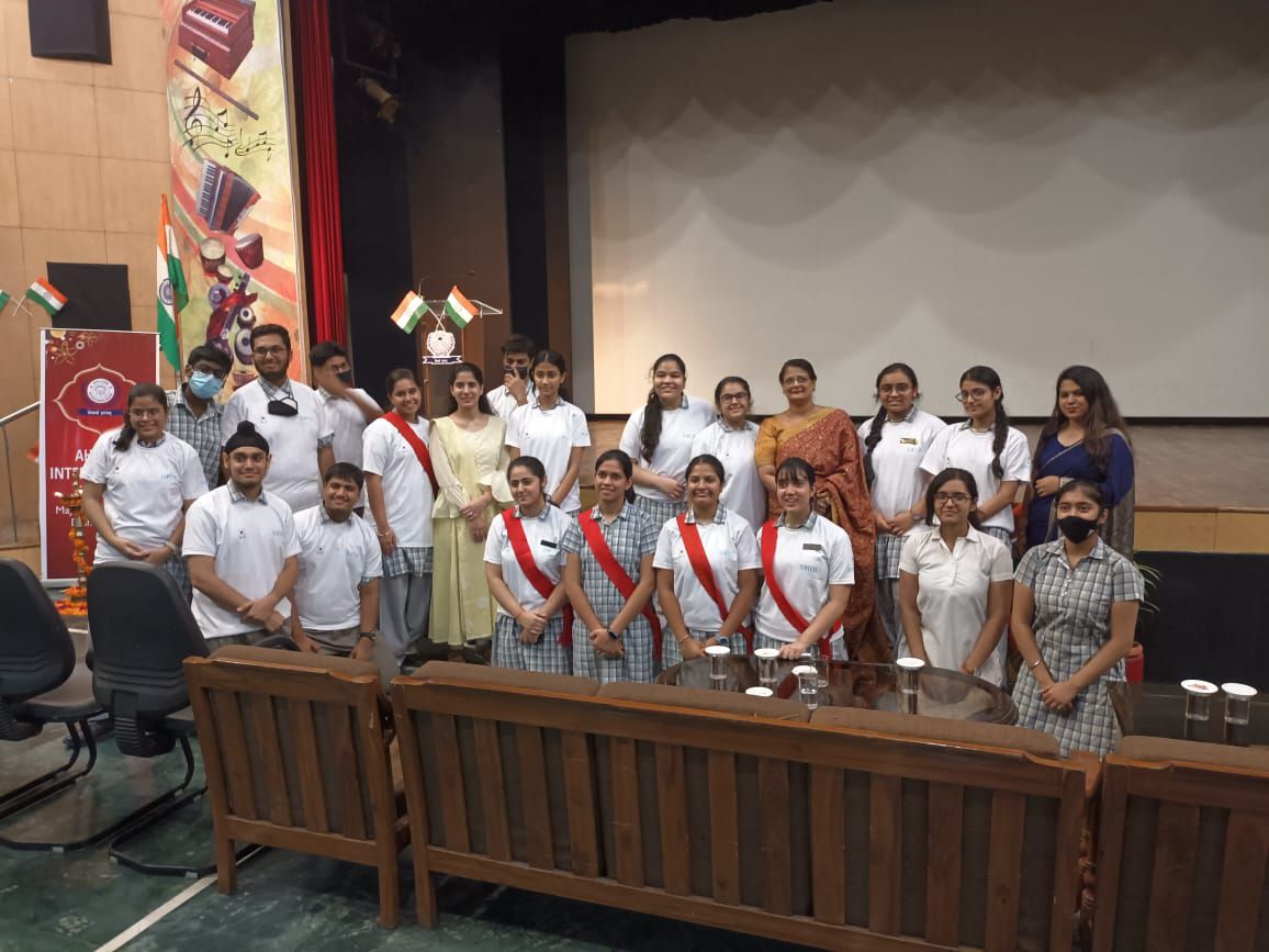 "Live as if you were to die tomorrow. Learn as if you were to live forever!"
Thanks a lot to <a href="/ChopraNavleen/">Navleen Chopra</a> ma'am for giving us this wonderful learning opportunity.
<a href="/ashokkp/">Ashok Pandey</a> <a href="/y_sanjay/">Sanjay Yadav</a> <a href="/pntduggal/">PUNEET DUGGAL</a> <a href="/UrvashiS9/">Urvashi Singhal</a>