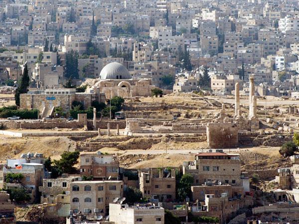 DevTelecoms's tweet photo. Telecom Egypt and Orange Jordan unite for connectivity system via Iraq #MiddleEastNorthAfrica #Iraq #Egypt #Jordan #TelecomEgypt #OrangeJordan #InternetAccess #OrangeEgypt https://t.co/p36efe2OgM https://t.co/azF0RRtL9M
