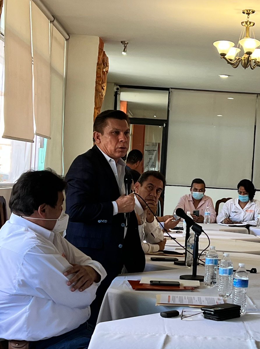 RamirezMiguel64's tweet photo. Presentación de la Convocatoria al XII Pleno Seccional Extraordinario de la Sección 44 del SNTE en el estado de Durango. https://t.co/cy17fHJdef
