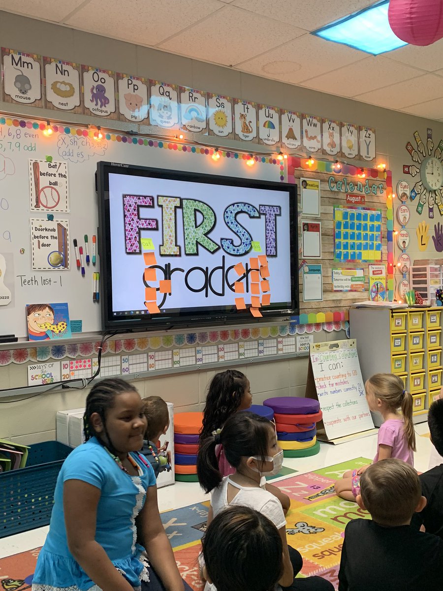 LindaRunyan8's tweet photo. Daily Data for the win!! Mrs. West’ class is finding their favorite animal and making a graph! #problemSolving #dailydata #makingmathematicians @JasperCityK12 @mrsfblack @AlabamaAchieves @Meg_Fields https://t.co/sM0NhcufXC