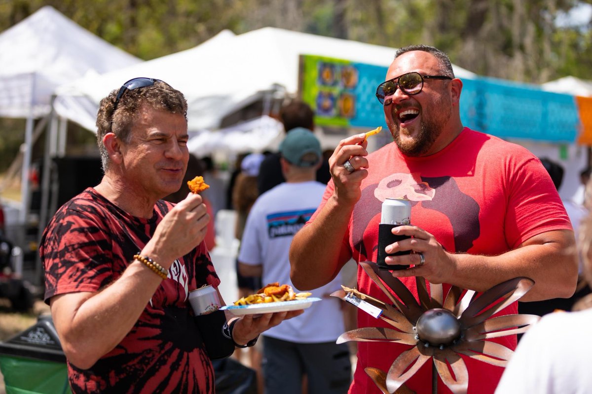 Art-loving foodies will swarm to Bayou City Art Festival Downtown and their senses will lead them to the onsite food truck park. Food vendors interested in serving up delicious eats to patrons can submit an online application at artcolonyassociation.org/food-vendors. #bcaf50 #houartfest50
