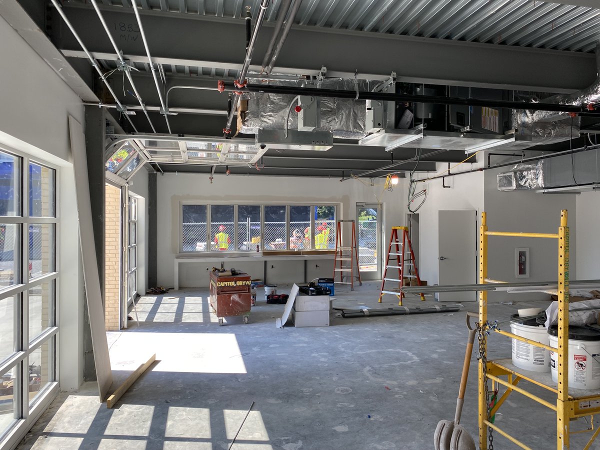AriumAE's tweet image. Progress Update 📣#AriumAE is just a few weeks away from this shell building completion for The Howard Hughes Corporation in the @merriweatherdistrict. Get ready; Toastique is coming soon!
#Architects #Engineers #InteriorDesigners #AEdesign #MidAtlantic