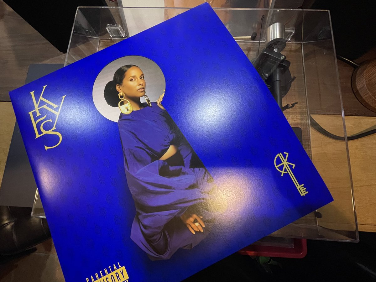 AlliChen's tweet photo. Love the color! So good ๐ #KeysAlbum https://t.co/3bcwuTqpl1