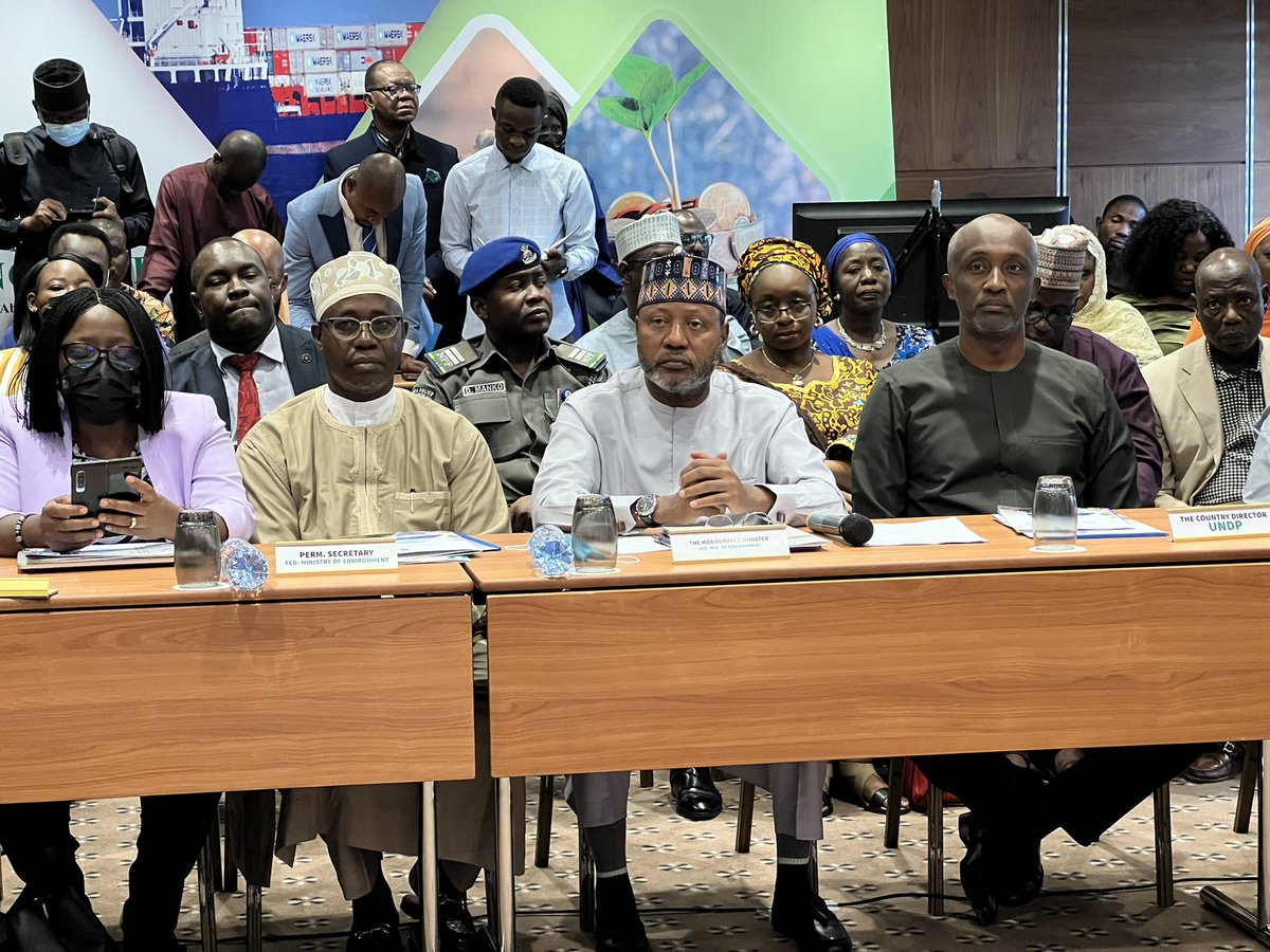 Mo Yahya tweet media