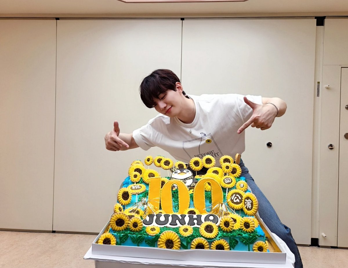 2l2leejunho_'s tweet photo. JUNHO(from2PM)FAN-CON
BEFORE MIDNIGHT in BUDOKAN💖

2日間ジュノに会えて最高なイ〜夏になりました🫶こんな幸せな気持ちにさせてくれて楽しませてくれて良い思い出しか蘇らないしやっぱりジュノは世界一イイ男でした💖私に素敵な夏をくれてありがとう(；_；)大好き
待ってたよジュノおかえり🥹💖 https://t.co/GoSyhGCLFH