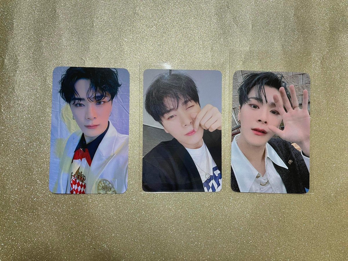 fanessentialsph's tweet photo. ꒰ #FEPHOnhand ꒱ wts/lfb 

｡:°ஐ  astro moonbin rocky sanha dttsr pobs

⤑  apple music, withmuu, ktown4u, lucky draw

ꔛ  no rush shipping
ꔛ  payo

dm to buy~! https://t.co/ixNEPgVvB4