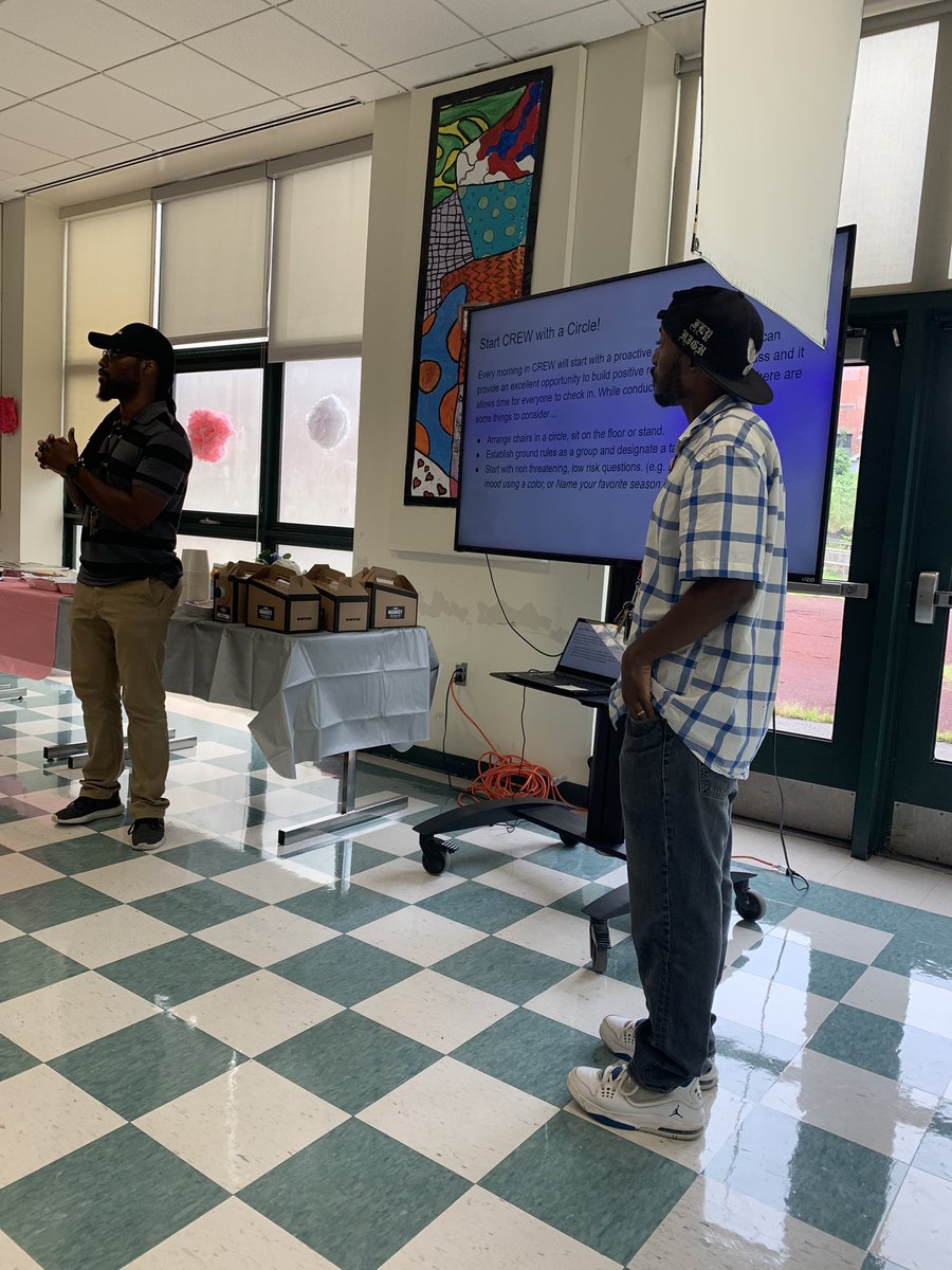 Our Behavior Techs Mr. Eubanks and Mr. Josey setting the tone for Crew and Circles! #WeAreHPS #WeNotMe ❤️ 🐻 ⭕️ <a href="/Hartford_Public/">Hartford Public Schools</a> <a href="/HartfordSuper/">Dr. Andraé Townsel</a> <a href="/PRINCIPALBOLTON/">DELORES M BOLTON</a> @mellen1994 <a href="/CNB_edu/">Caitlin Bexley</a> <a href="/ConroyLongo/">William Conroy-Longo</a>
